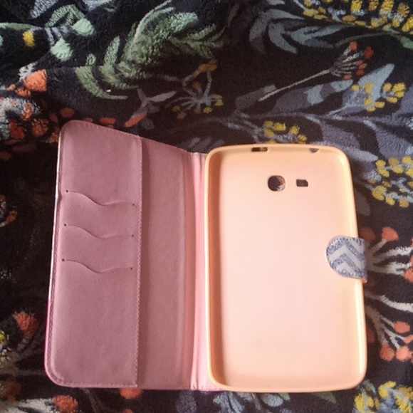 Samsung tablet s2 smile case - Picture 4 of 4